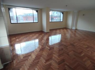 Departamento · 206m² · 3 Habitaciones · 1 Estacionamiento · Ab Venta Departamento 3 Dorm. en Ponceano.