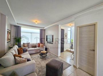 Casa de 3 habitaciones, Daule · Casa en Venta de 3 Dorm. con Amplio Patio Cerca Al Club - Urbanización La Joya Etapa Granate