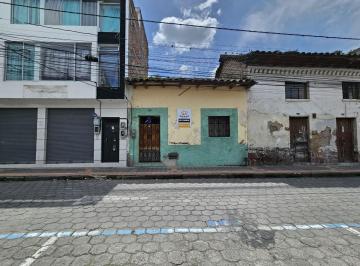 Casa de 3 habitaciones, Otavalo · Casa de 386.87 m² Terreno Ideal Para Proyecto en Otavalo