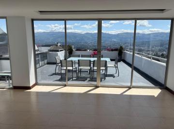 Departamento · 150m² · 3 Habitaciones · 2 Estacionamientos · Departamento de Venta Ubicado en La Urbanización Vista Grande