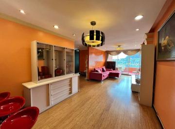 Departamento de 3 habitaciones, Quito · Departamento Amoblado 3hab y Balcón Lomas Monteserrín