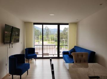 Departamento de 3 habitaciones, Cuenca · Departamento Amoblado de 3 Dorm., Sector de La Av 1 de Mayo