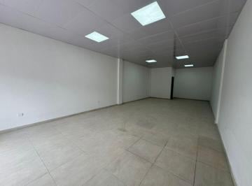 Local comercial , Quito · En Renta Locales Comerciales Ubicados en Puembo de 60 m² Cerca del Parque Central