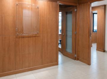 Oficina comercial , Quito · Vendo Excelente Oficina Republica del Salvador