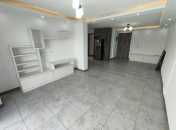 Departamento de 2 habitaciones, Quito · C/ Tumbaco, Departamento de 80 m² en Venta, 2 Años de Construcción
