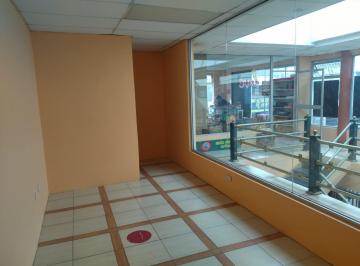 Casa · 533m² · 7 Habitaciones · 3 Estacionamientos · San Antonio de Pichincha, Edificio Comercial Mas Casa Venta, 533.30 m²