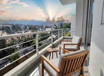 Departamento · 121m² · 2 Habitaciones · 2 Estacionamientos · Departamento en Venta Cumbayá | Ubicación Exclusiva, en Urbanización