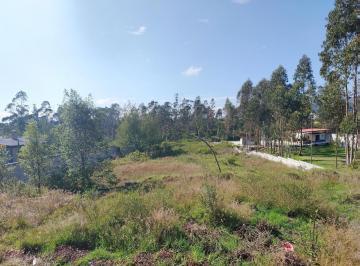 Terreno / Lote · 2300m² · Venta de Terreno de 2300 m² en Llano Chico Dentro de Exclusiva Urbanización