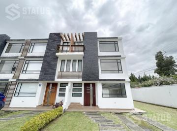 Casa · 152m² · 4 Habitaciones · 1 Estacionamiento · Venta de Casa – Sector Dean Bajo Cerca del Colegio Guthemberg