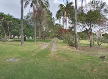 Terreno / Lote · 898m² · Terreno en Urbanización Privada en Puembo
