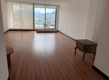 Departamento de 3 habitaciones, Quito · Vendo Dep en Bellavista 220 m² Mas 15 m² de Balcón $350.000