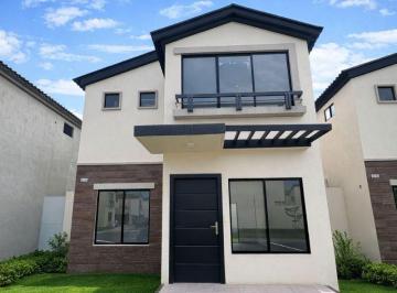 Casa de 3 habitaciones, Daule · Se Vende Casa en Los Prados de Estreno– Vía Salitre - Leon Febres Cordero (Rg)