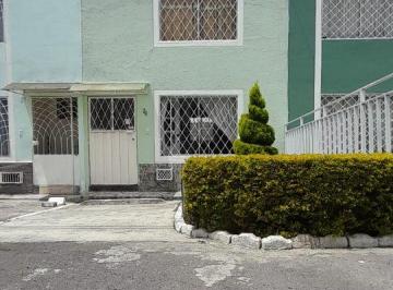 Casa de 3 habitaciones, Quito · Casa en Venta San Jose de Moran