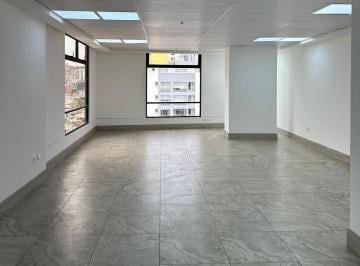 Oficina comercial · 70m² · 1 Estacionamiento · Oficina Renta
