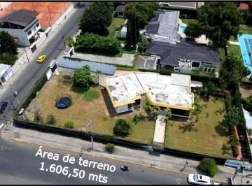 Casa de 4 habitaciones, Portoviejo · Vendo Hermosa Casa en Portoviejo