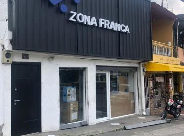 Local comercial , Guayaquil · Local Potencial en Venta en Av Las Aguas