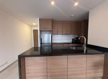 Suite · 52m² · 1 Habitación · 1 Estacionamiento · Suite Calle El Batán, Cerca a La Carolina, Amoblada.