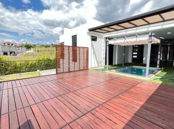 Casa de 3 habitaciones, Quito · Casa de Una Planta en El Valle D Elos Chillos