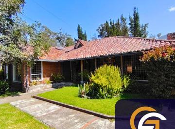 Casa de 5 habitaciones, Quito · Casa con 2666 m² de Terreno y 5 Dorm. en Venta en Los Chillos