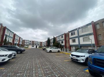 Casa de 4 habitaciones, Quito · Casa con 150 m² con 4 Habitaciones en Venta en Calderón