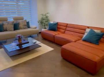 Departamento de 1 habitación, Quito · Vendo Suite, 92 m, La Piscina con Terraza, Vista, Central, Sector Gonzalez Suarez