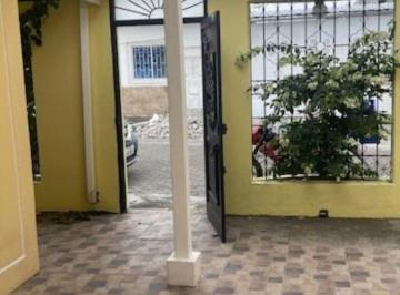 Casa de 1 habitación, Guayaquil · Venta Casa 1 Planta | Samanes 7 | Zona Cerrada con Guardianía | Garaje (Wn)