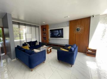 Casa · 648m² · 4 Habitaciones · 5 Estacionamientos · Casa en Carcelén