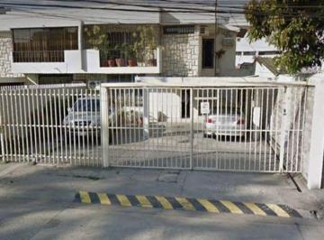 Oficina comercial en Alquiler  Urdesa · Alquiler Para Oficina en Urdesa Central
