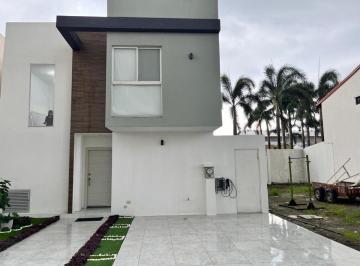 Casa de 3 habitaciones, Guayaquil · Propiedad en Venta – Urbanización Mallorca Village
