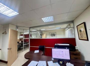 Oficina comercial , Quito · Venta Oficina Amoblada 2 Terrazas Privadas