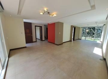 Casa de 4 habitaciones, Quito · Vendo Casa No Adosada Cumbayá – Cerca Al Parque 3 Dorm., Estudio y Jardín, Bajo de Precio