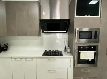 Departamento de 3 habitaciones, Guayaquil · En Venta Departamento de 2 Pisos y 3 Dorm. Full Amobladotipo Loft en Los Ceibos