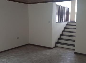 Casa de 16 habitaciones, Guayaquil · Urdesa Central, Venta de Casa Bi Familiar