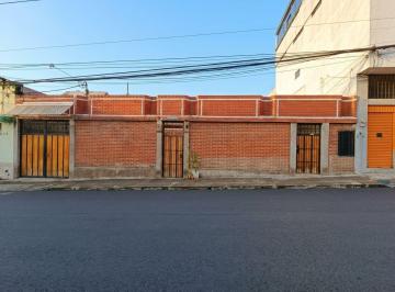 Casa · 685m² · 20 Habitaciones · 1 Estacionamiento · Oportunidad Única: Casa Rentera Productiva en La Magdalena