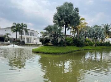 Casa de 4 habitaciones, Guayaquil · Vendo Casa Isla Mocolí Al Lago Jacuzzi Balcones Parqueos Cerrados 4 Dorm. con Walkincloset
