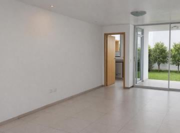 Casa de 3 habitaciones, Quito · Casa en Renta en Cumbayá – Conjunto Privado con Piscina | Sector Yanazarapata