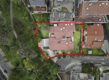 Casa de 5 habitaciones, Quito · Casa Terreno de Venta Quito Tenis 1.148 m² Terreno