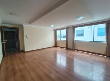 Departamento de 3 habitaciones, Quito · En Venta Departamento, Sector Ponceano Alto