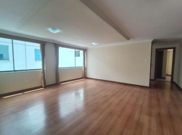 Departamento de 3 habitaciones, Quito · Vendo Departamento Amplio Ponceano Alto