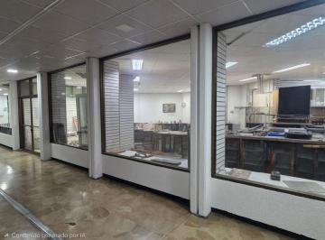 Local comercial , Quito · Local Comercial de 142 m² en Renta Av Colón en La Mariscal
