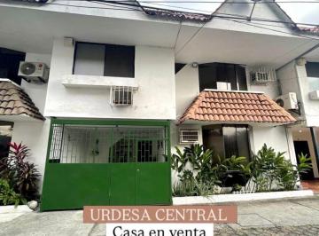 Casa de 3 habitaciones, Guayaquil · 6781.urdesa Centralpor El Colegio Santo Domingo, Vendo Casa de 3 Dorm., $128.000