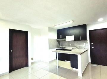Departamento de 2 habitaciones, Guayaquil · Elegante Departamento con Doble Parqueo, Sector Privado, Condominio Moderno, Terraza, Piscina