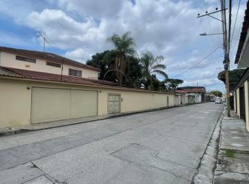 Casa · 478m² · 4 Habitaciones · 2 Estacionamientos · Venta Casa Sur de Guayaquil, Ciudadela Los Almendros (Franmo)