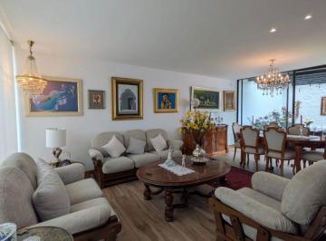 Casa de 3 habitaciones, Quito · Hermosa Casa de Venta en Uno de Los Mejores Sitios de Cumbaya. San Juan