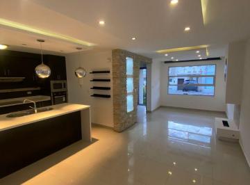 Casa de 3 habitaciones, Quito · Casa en Venta Sector Vilcabamba en Calderón, Av Cacha