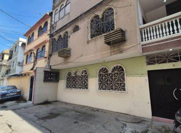 Departamento de 3 habitaciones, Guayaquil · Vendo Departamento en Kennedy Nueva