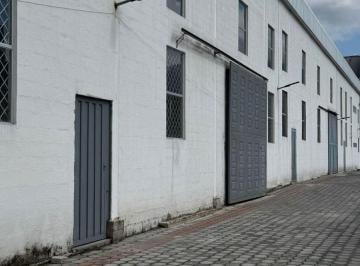Bodega-Galpón , Quito · Galpón de 300 m² en Renta - Sector Calacalí