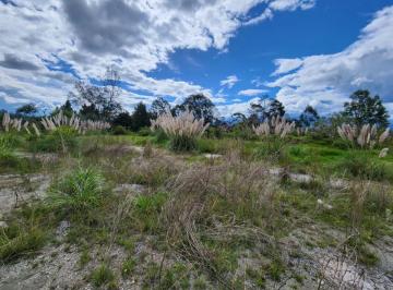 Terreno / Lote , Cuenca · Terreno en Venta con Frente a La Autopista Cuenca Azogues 6500 m²