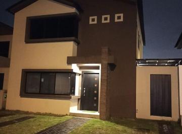 Casa de 3 habitaciones, Guayaquil · Alquilo Casa Amoblada en Ciudad Celeste