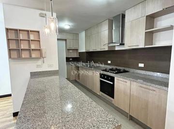 Departamento de 2 habitaciones, Quito · República Salvador Vendo Hermoso Departamento, 100 m², 2 Dorm., Amenities